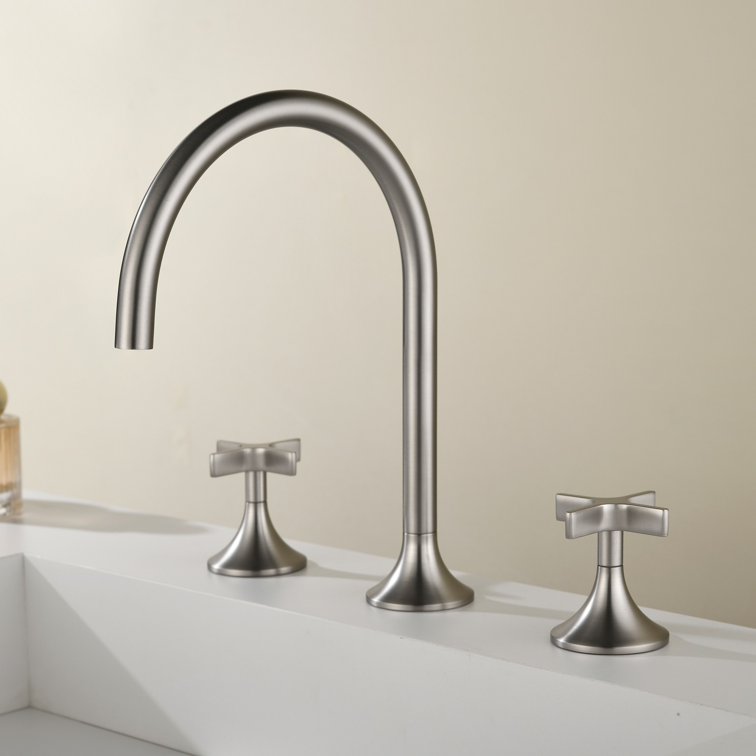 Polished Chrome Two Handle Widespread Basin Mixer Faucet